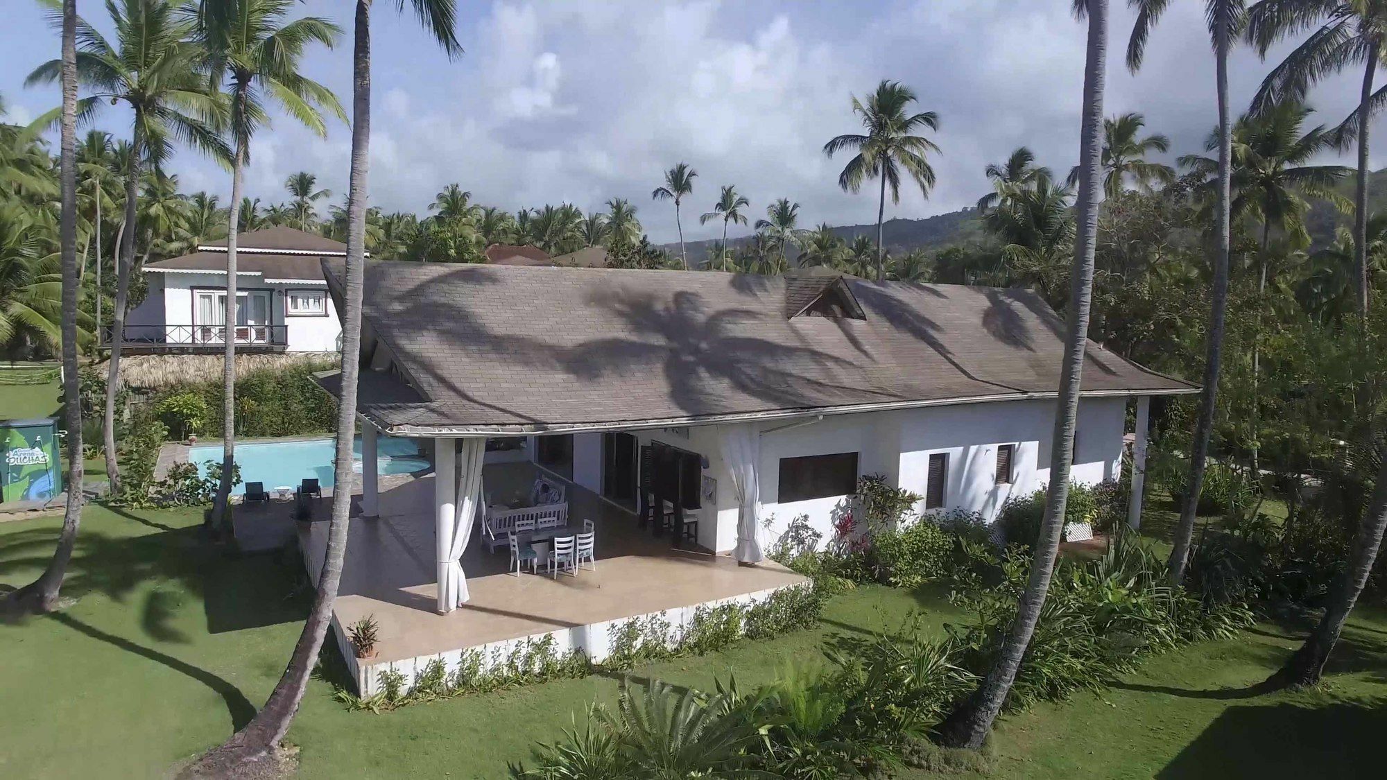 Villa Habitaciones Playa Coson ลาสแตร์เรนาส ภายนอก รูปภาพ
